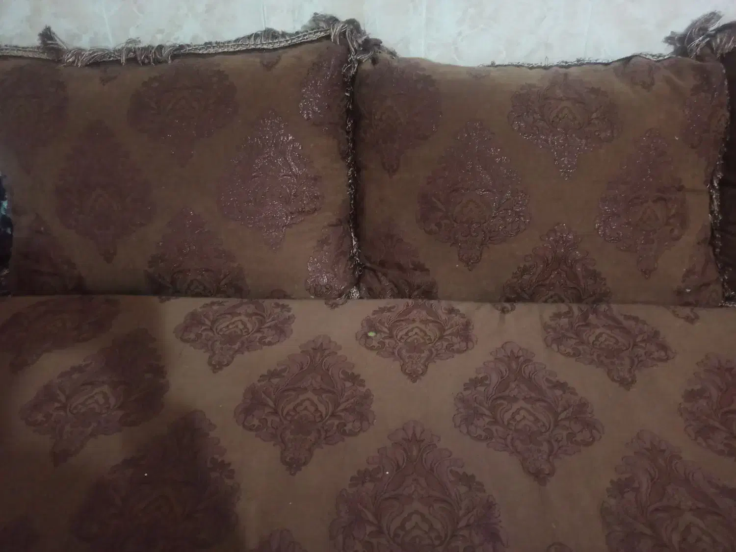 بالشت|پشتی|زاهدان, |دیوار