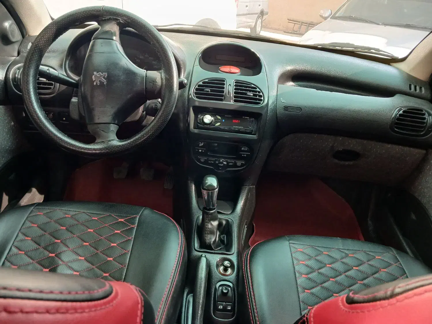 ۲۰۶ مدل ۸۵ تیپ ۵(نقد اقساط)|خودرو سواری و وانت|فلاورجان, |دیوار