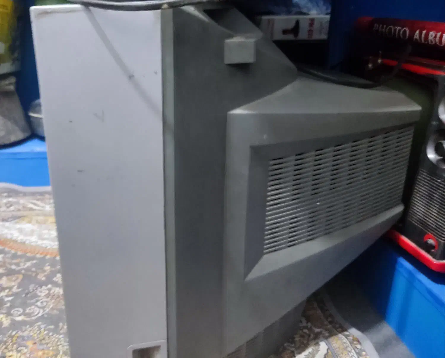 تلویزیون قدیمی|تلویزیون و پروژکتور|کرمان, |دیوار