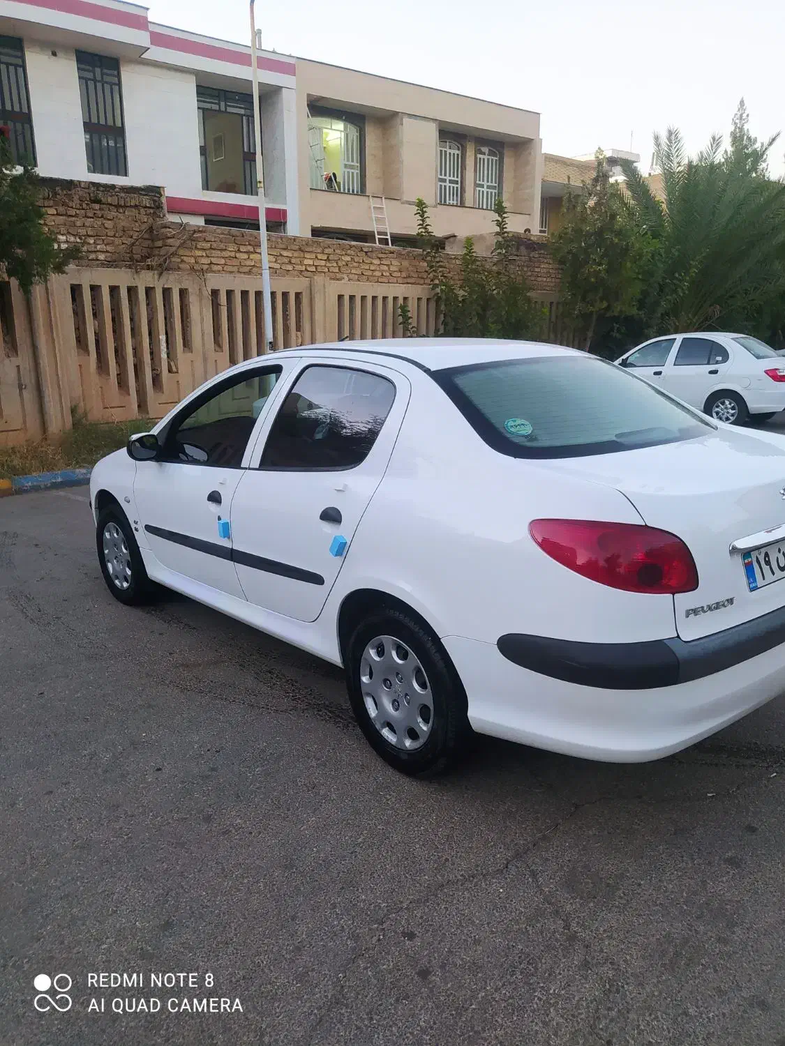 پژو 206 SDمدل99 وی هشت تمام فابریک گاز سیمی|خودرو سواری و وانت|شیراز, پودنک|دیوار