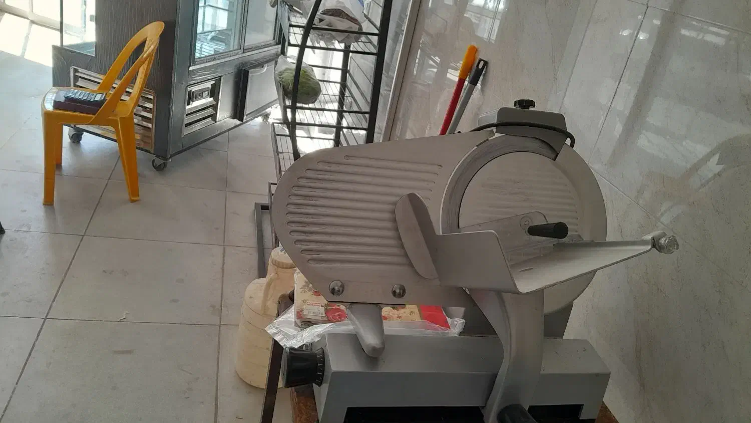 ترازو کالباس بر|فروشگاه و مغازه|ساوه, |دیوار