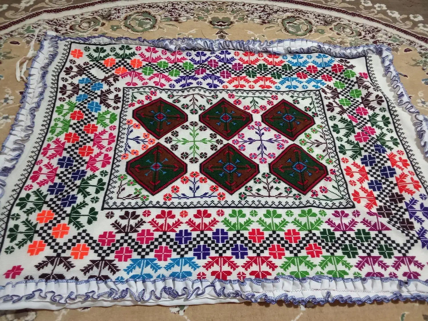 دوجفت پوش پشتی|پشتی|خاش, |دیوار