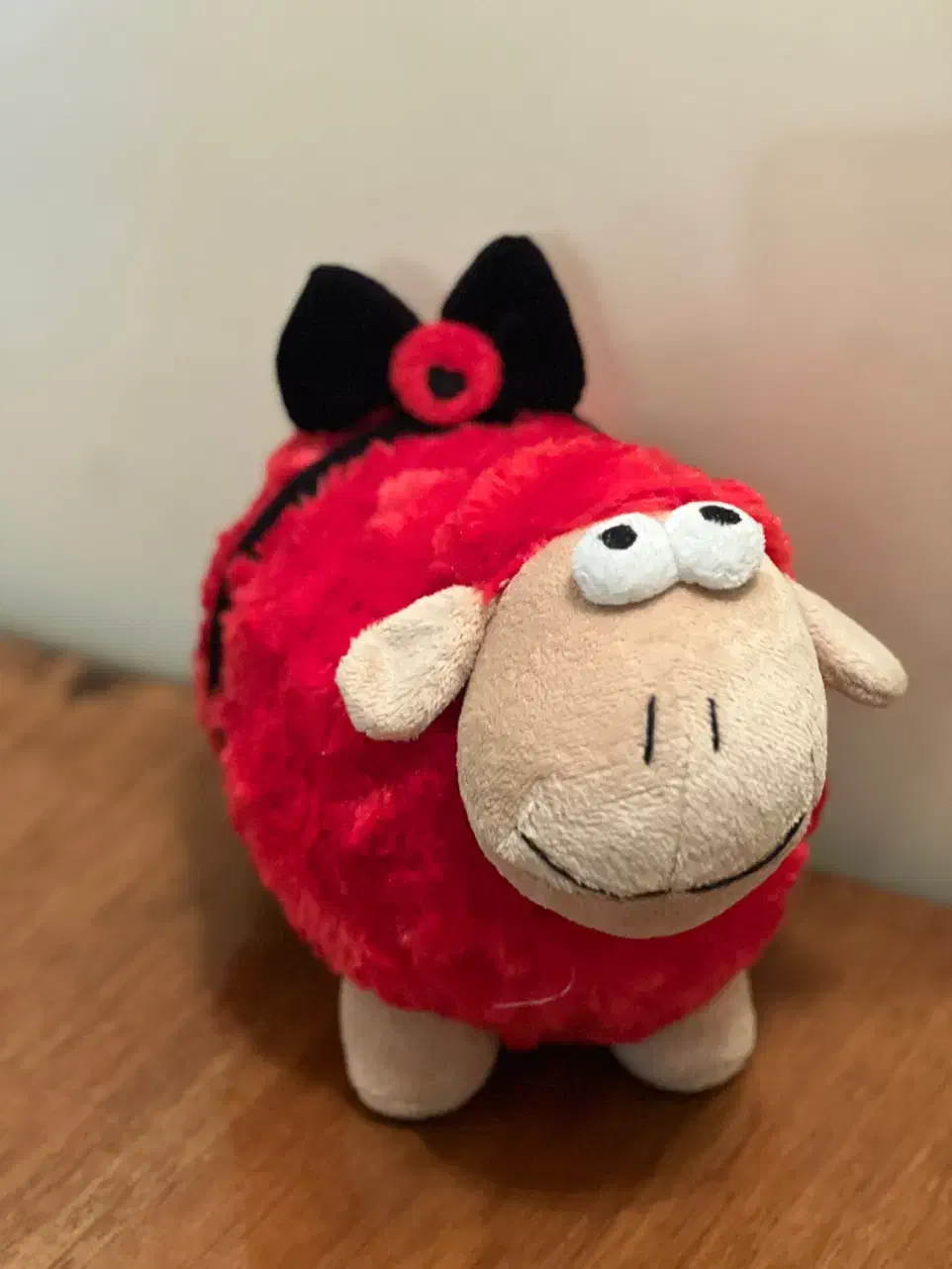 گوسفند قرمز مخملی|اسباب‌‌بازی|تبریز, |دیوار