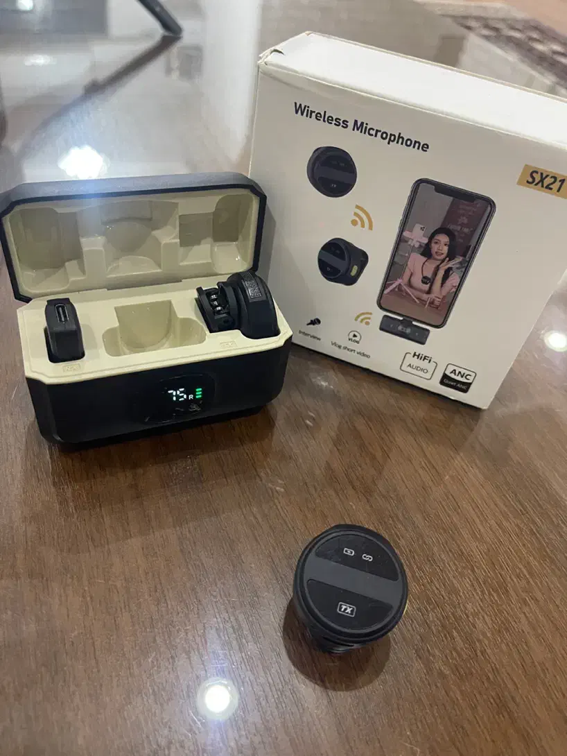 میکروفن تولید محتوا|صوتی و تصویری|گنبد کاووس, |دیوار