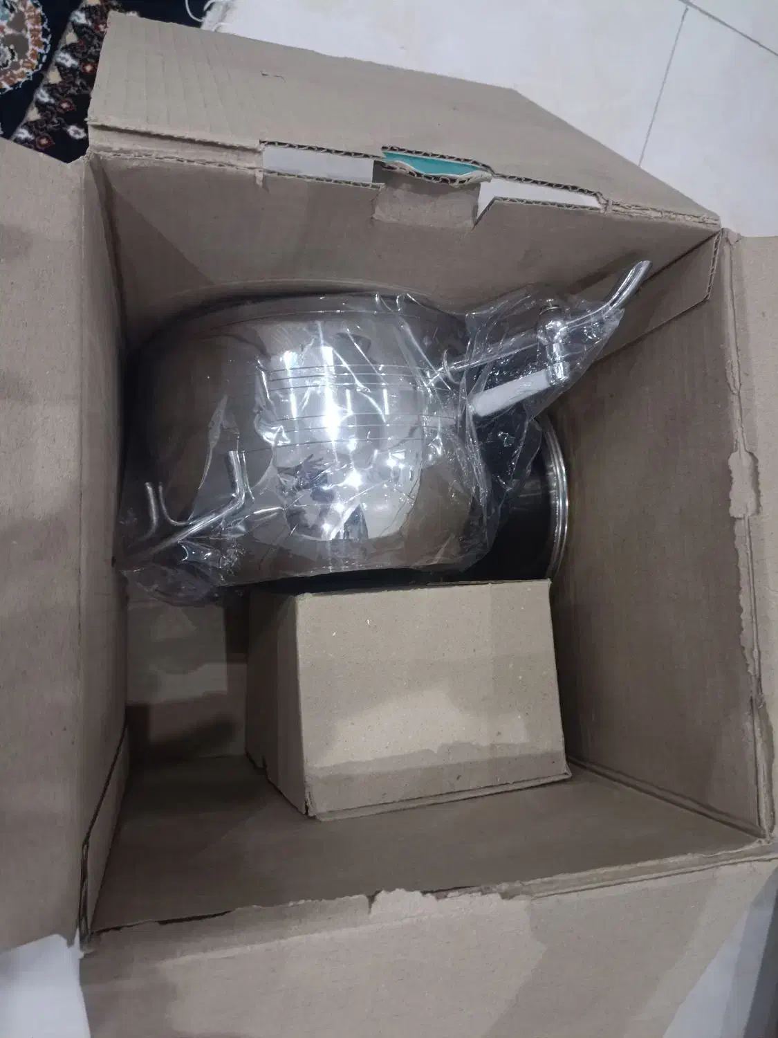 قوری و سماور رو گازی نو 6 لیتری|قوری، کتری، قهوهساز دستی|قم, نیروگاه|دیوار