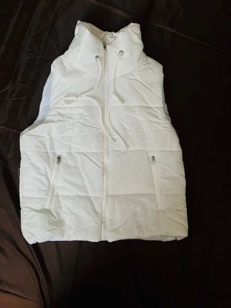 پافر|لباس|فولادشهر, B6|دیوار