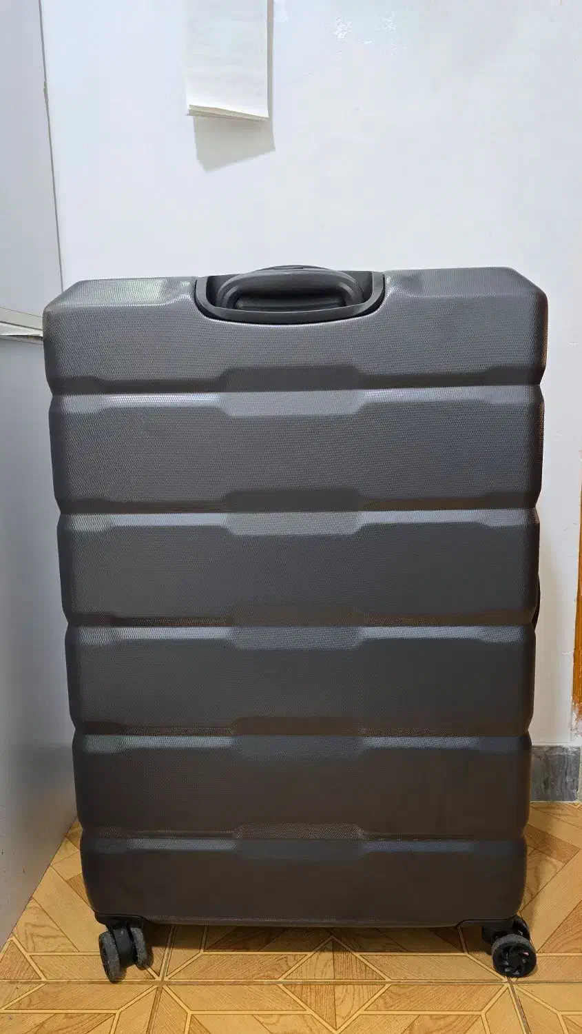 چمدان ایران سایز بزرگ ،نو (تخفیف هم میدم )|کیف، کفش، کمربند|لنگرود, |دیوار