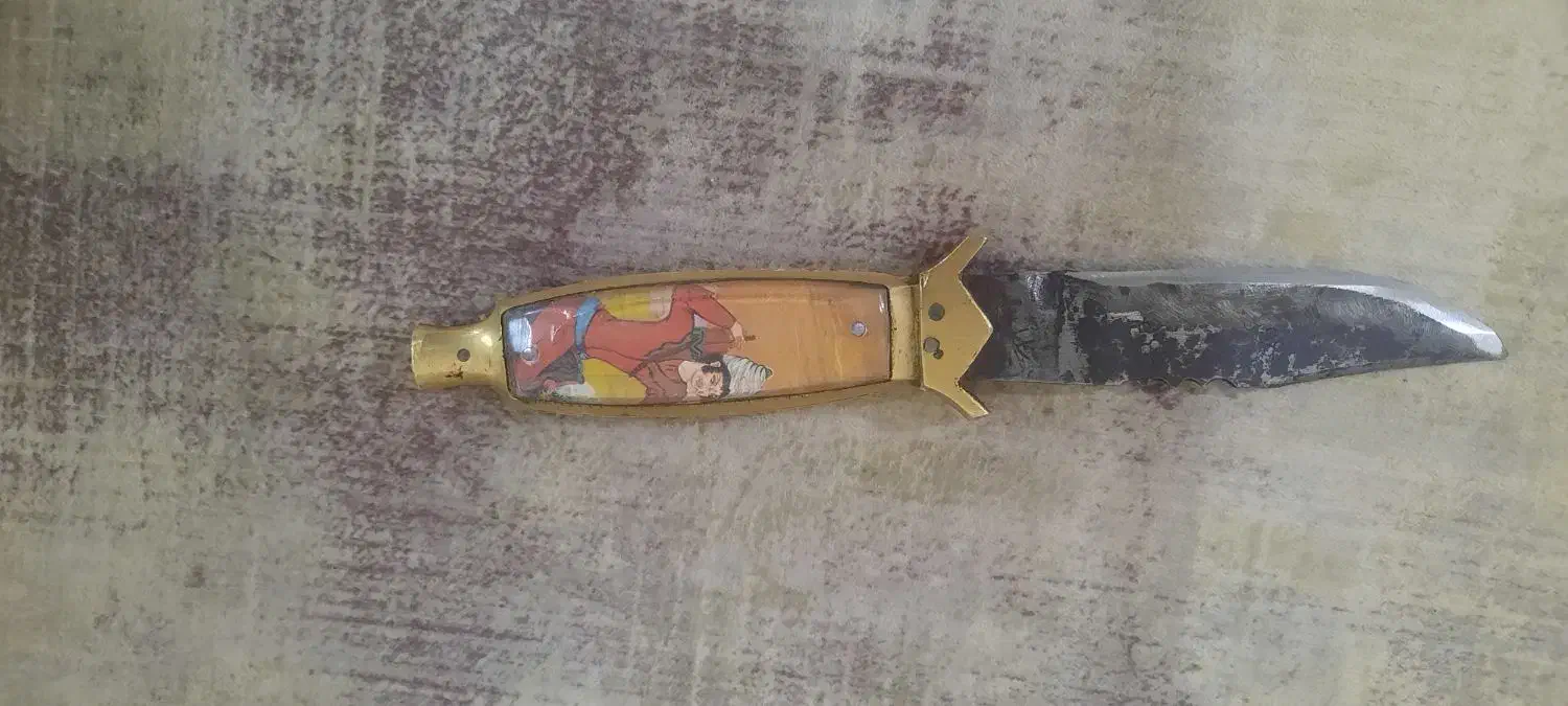 دشنه|کلکسیون اشیاء عتیقه|اصفهان, شاهزاده ابراهیم|دیوار