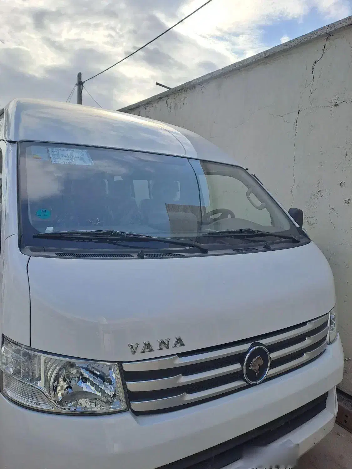 ون وانا صفر و کارکرده ، مینی بوس هیوندای|خودرو سواری و وانت|فلاورجان, |دیوار