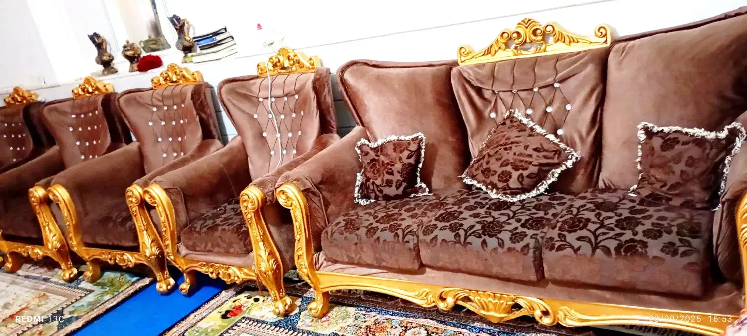 مبل سلطنتی|مبلمان خانگی و میز عسلی|قم, عربستان|دیوار