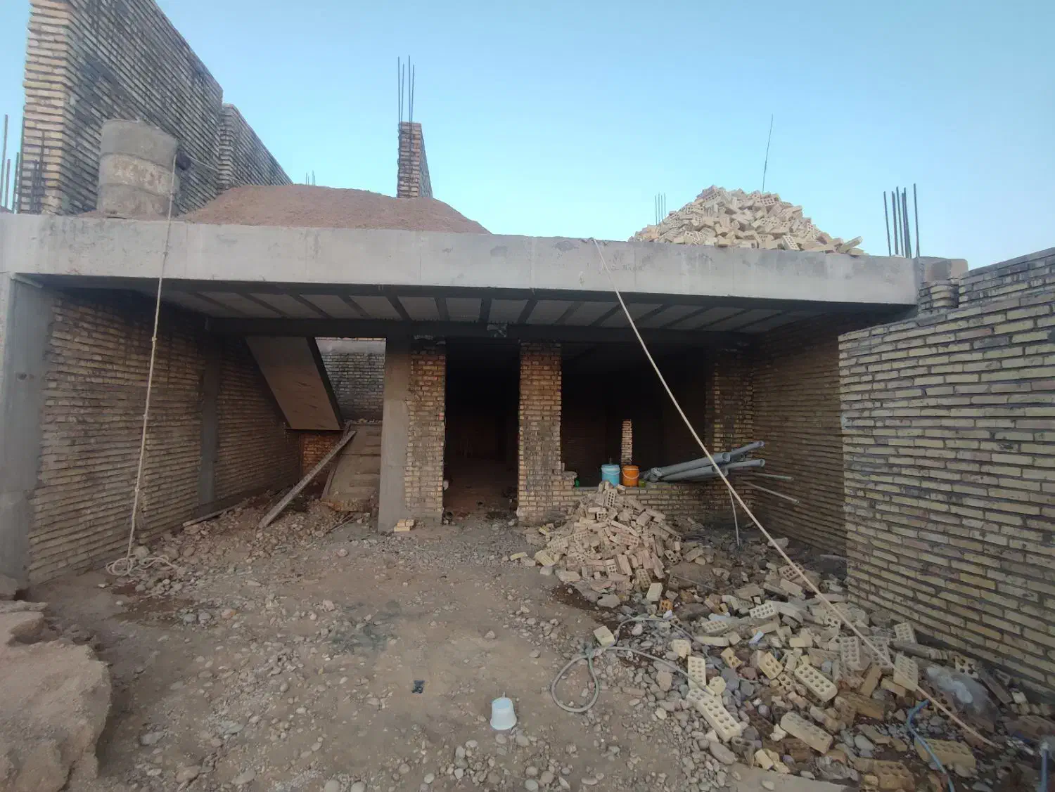 اجرای اسکلت بتنی و فلزی|خدمات پیشه و مهارت|دزفول, |دیوار