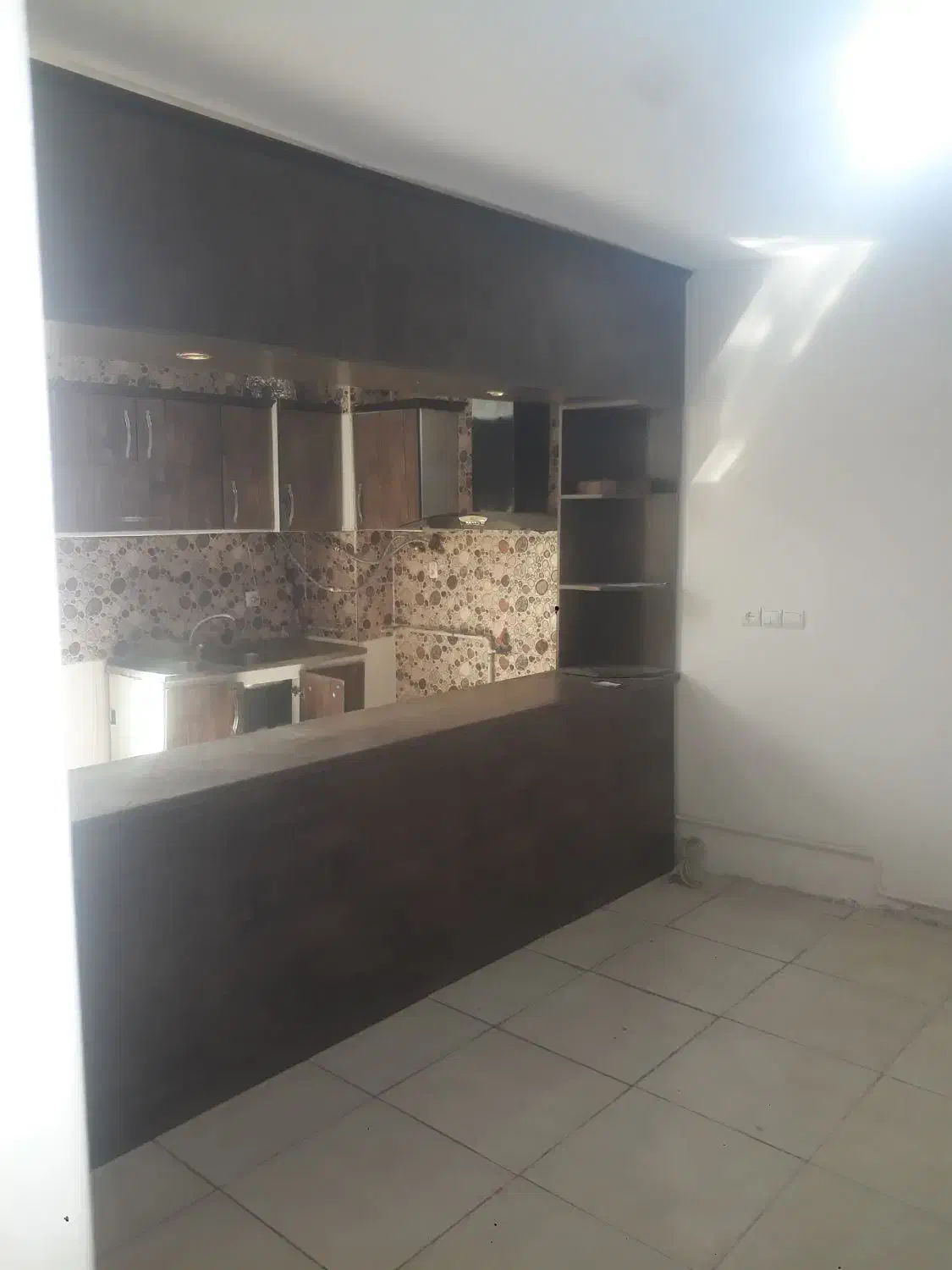کابینت کار کرده بدنه فلزی|آب‌چکان و نظم‌دهنده ظروف|قدس, شهر‌قدس|دیوار