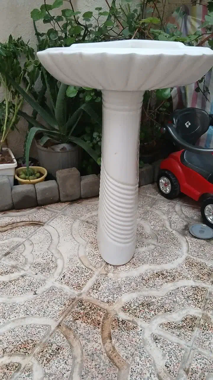 روشویی در حد نو کاملا سالم|لوازم سرویس بهداشتی|کرج, کلاک بالا|دیوار