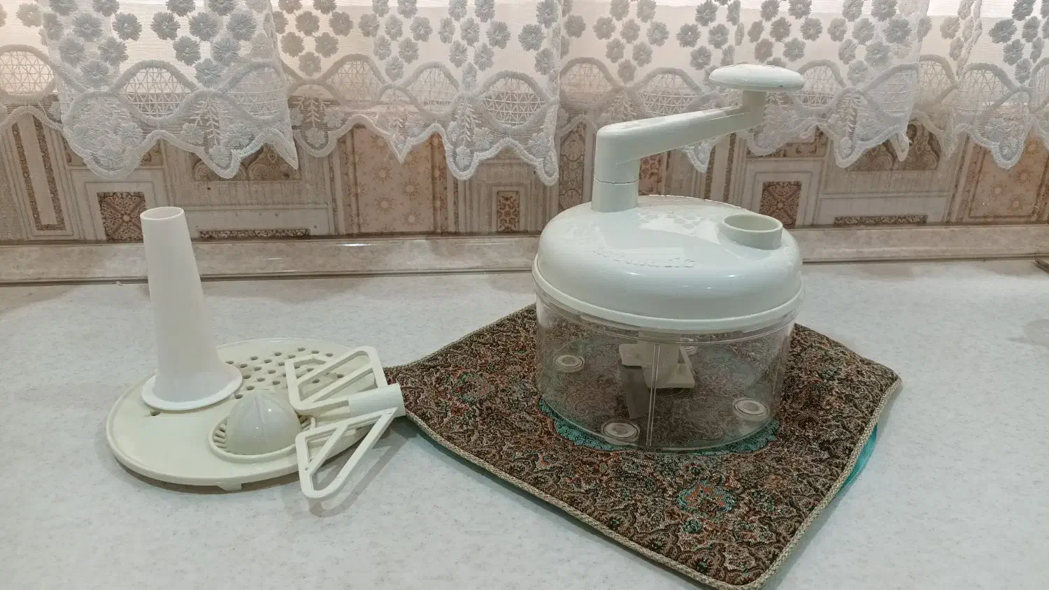 خوردکن دستی ۲۷۰تومن|خردکن، آسیاب، غذاساز|تهران, والفجر (افسریه)|دیوار