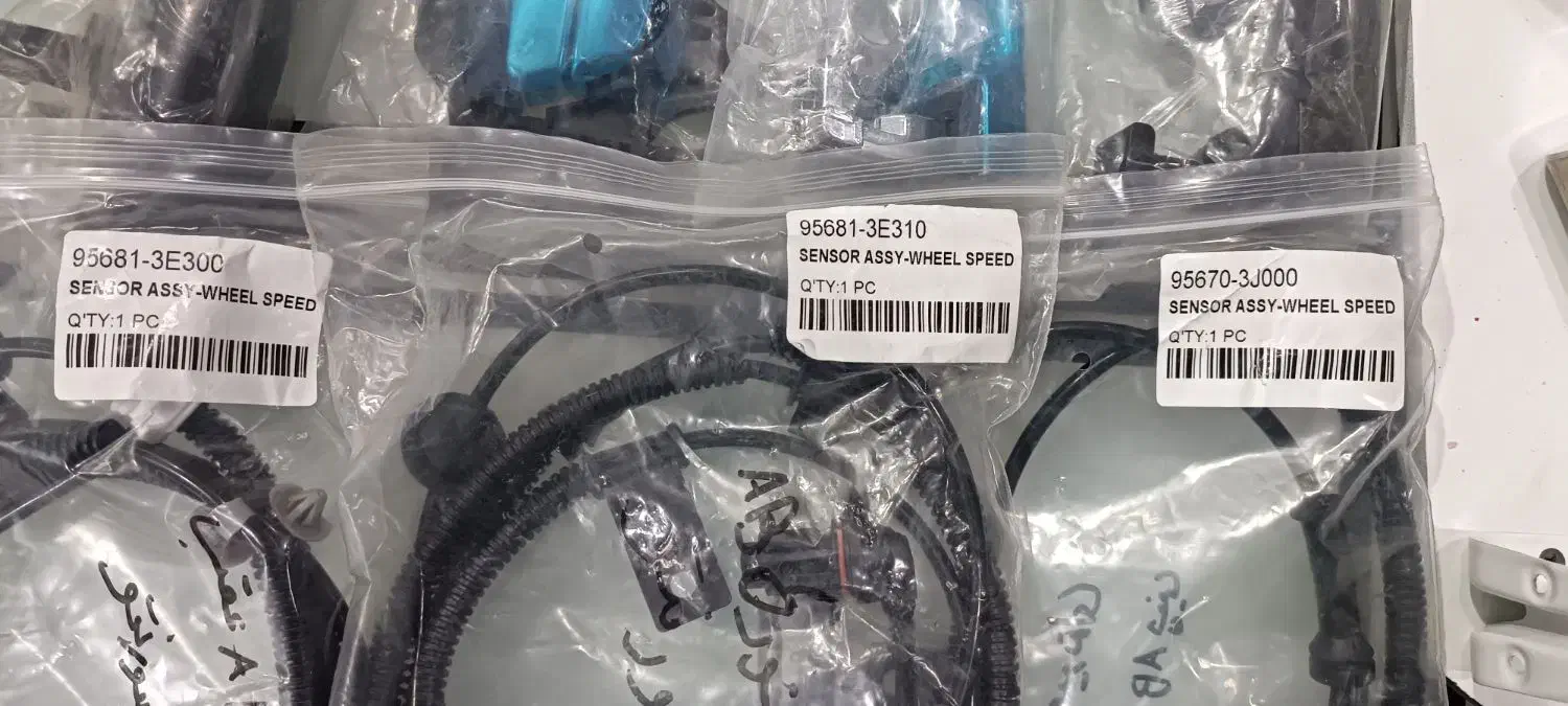 دستگیره درب انواع خودروهای چینی و کره ای|قطعات یدکی و لوازم جانبی|شیراز, بازار|دیوار