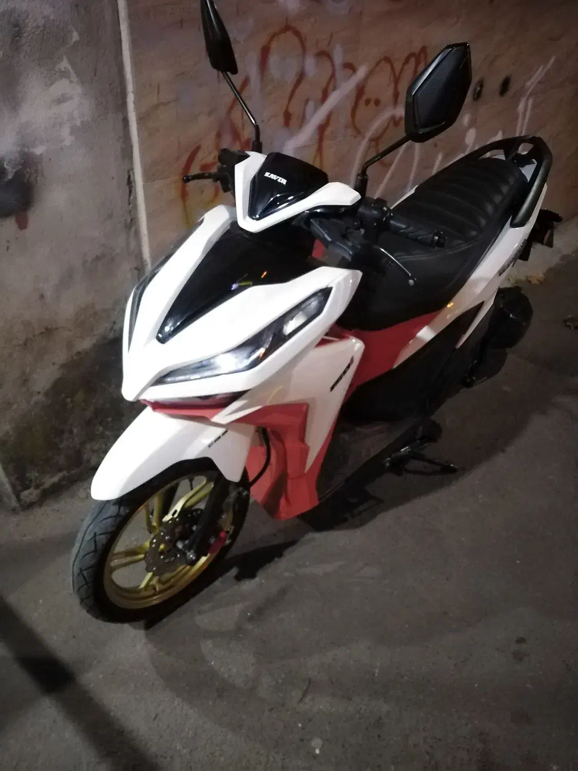 موتور طرح کلیک|موتورسیکلت|رشت, بوسار|دیوار