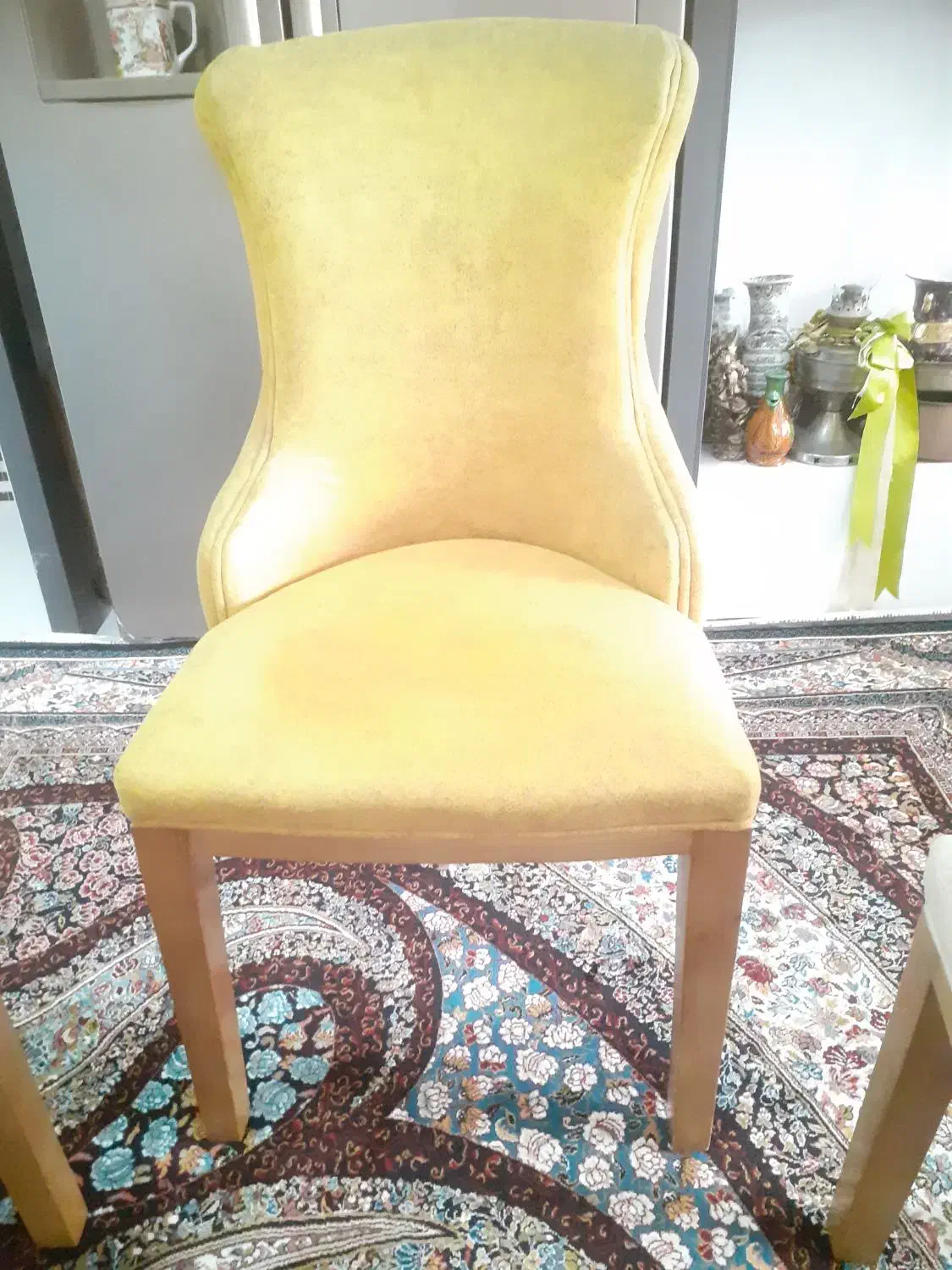 صندلی درحدنوهر۶تا باهم ۷۵۰۰تومان|میز و صندلی غذاخوری|فومن, |دیوار