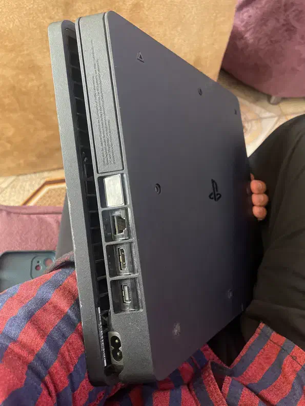 PS4 اسلیم یه ترا|کنسول، بازی ویدئویی و آنلاین|بم, |دیوار