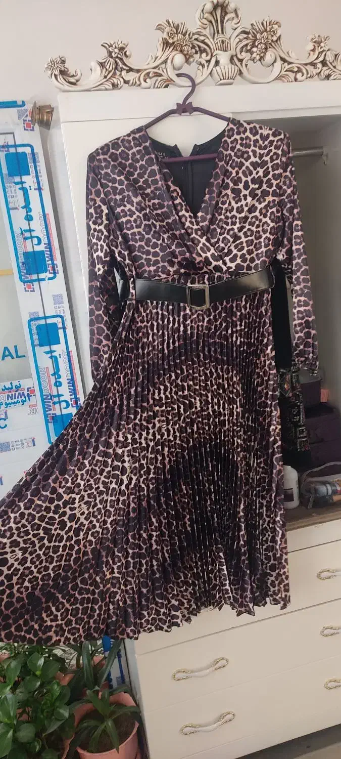 لباسمجلسی3عدد|لباس|بروجرد, |دیوار