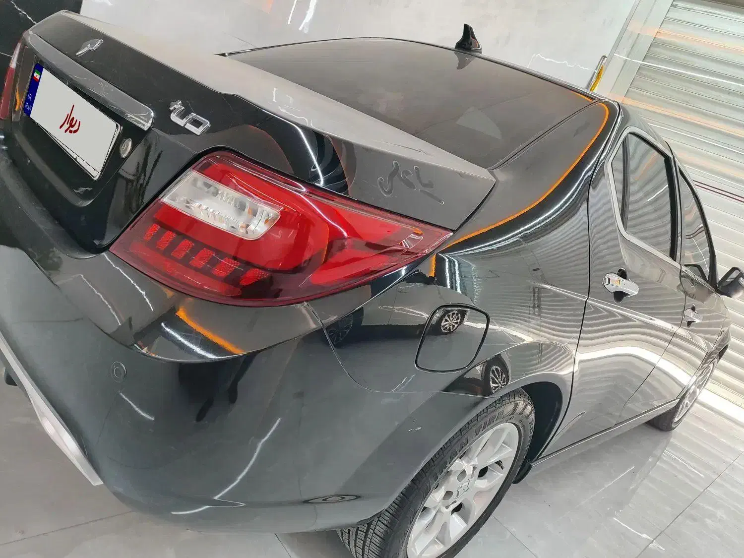 دنا پلاس توربو6دنده مشکی1402|خودرو سواری و وانت|اصفهان, براآن شمالی|دیوار