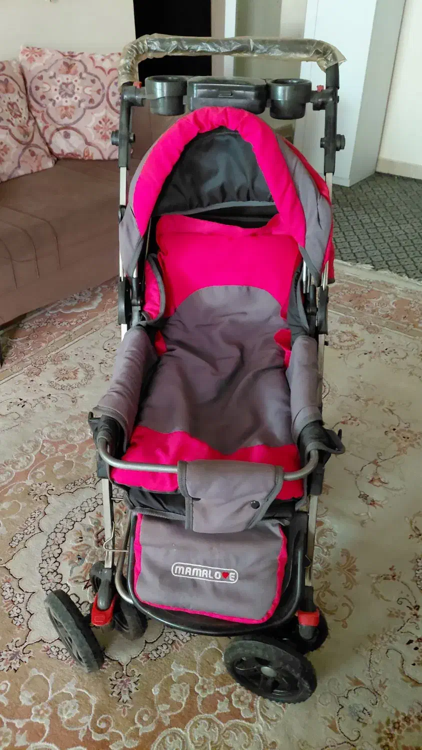 کالسکه وکریر|کالسکه و لوازم جانبی|ری, جوانمرد قصاب|دیوار