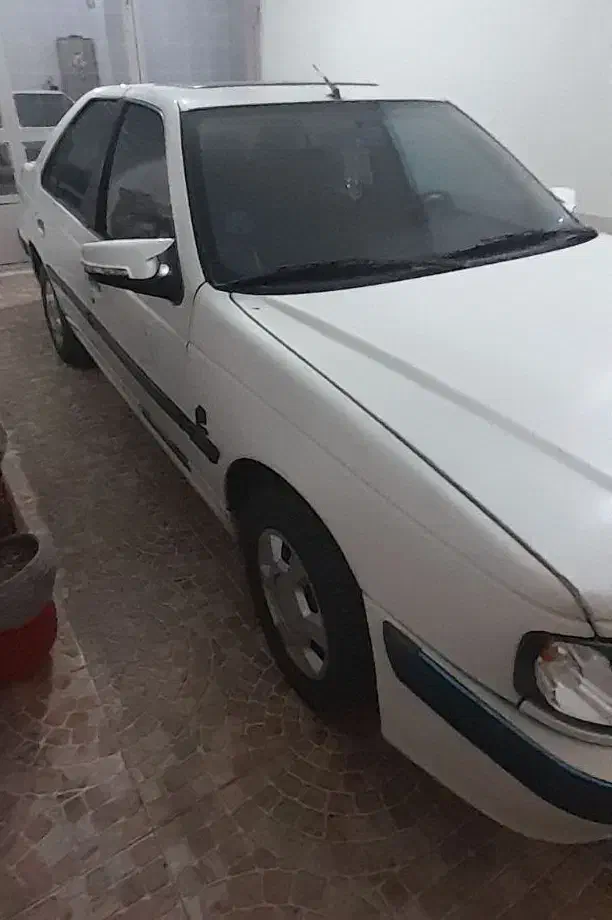 ماشین پژو پارس مدل۸۴ سفید سانروف|خودرو سواری و وانت|مشهد, نوده|دیوار