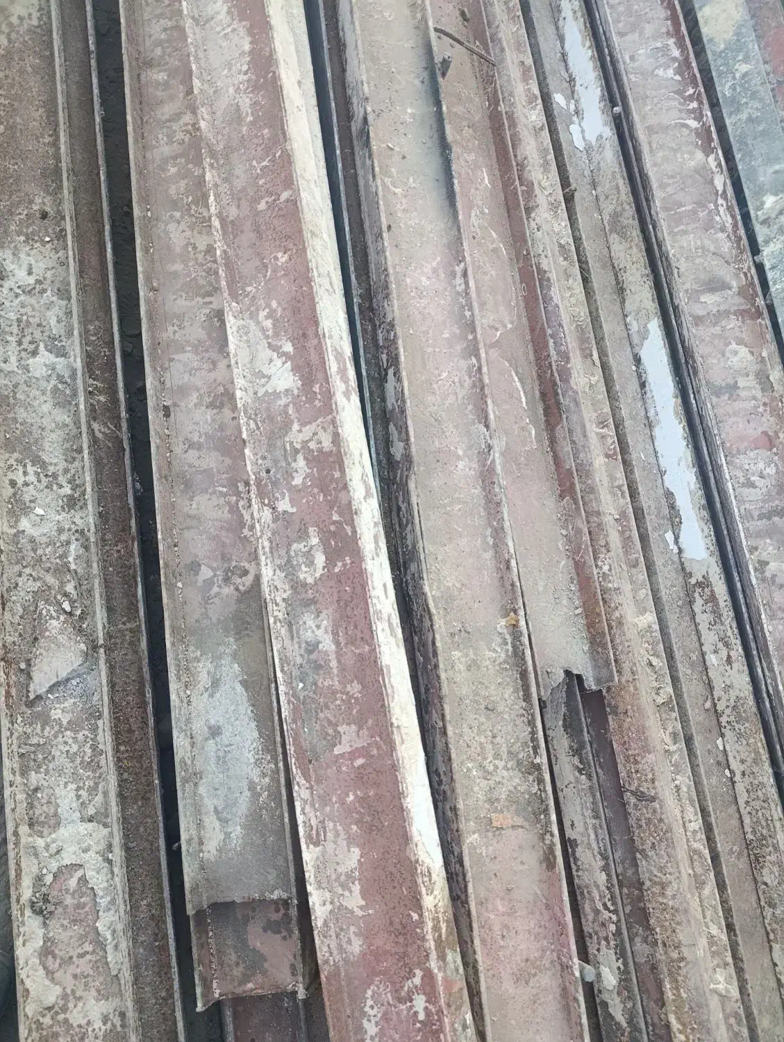 خریدآهن ضایعات تیرآهن درب حیاط فنس ورق لوله شاب مس|عمده‌فروشی|دزفول, |دیوار