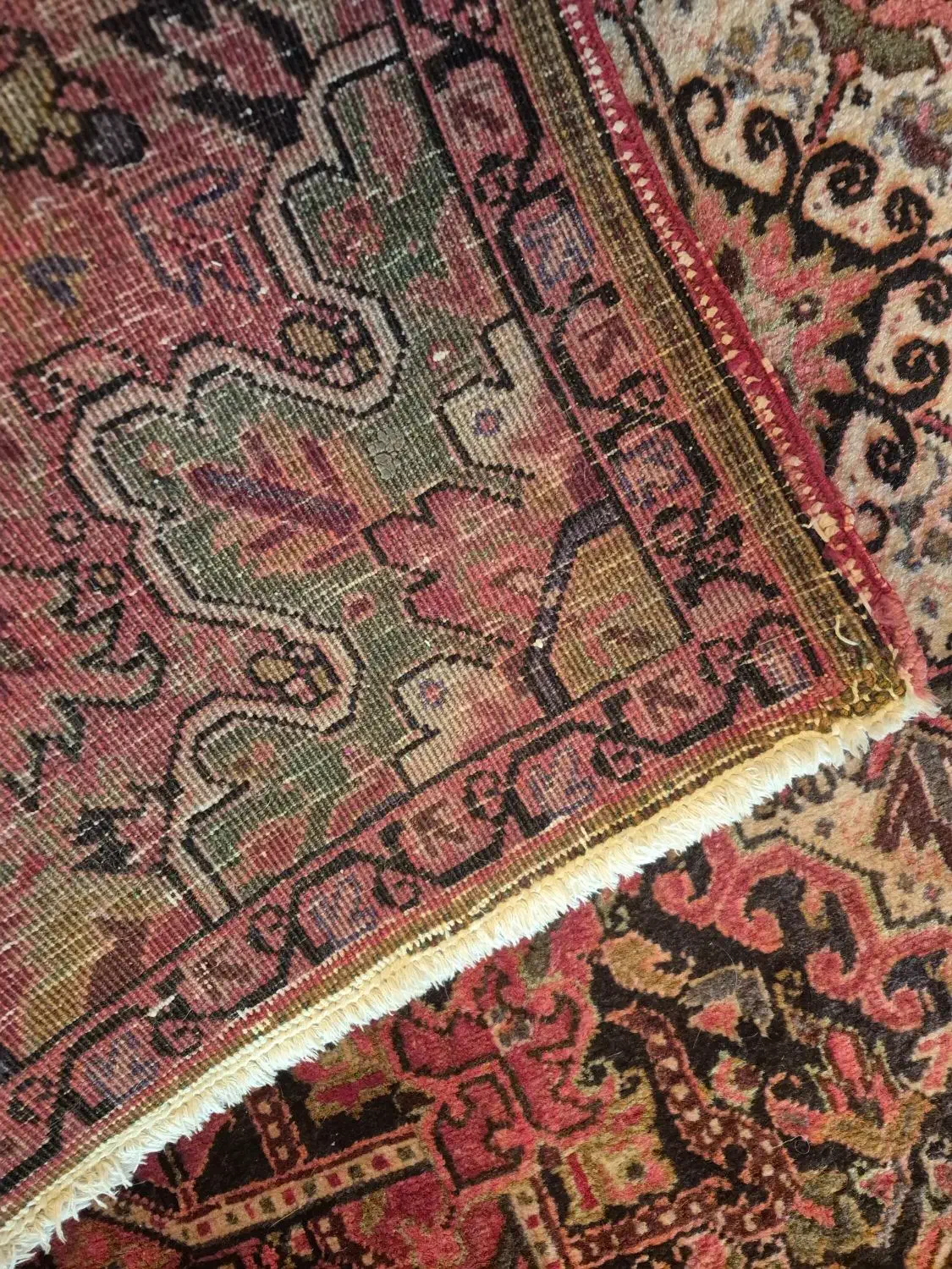 فرش ذرع و نیم و اورنک هریس قدیمی رنگ گیاهی|فرش|تبریز, |دیوار