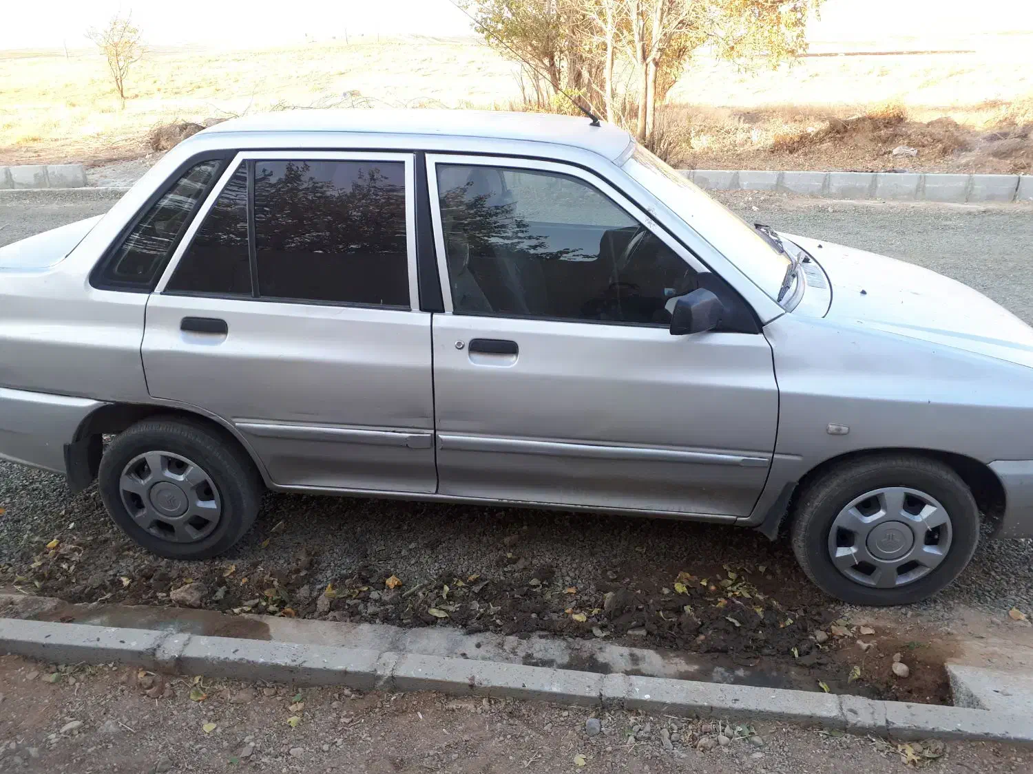 پراید نقره ای مدل ۹۰|خودرو سواری و وانت|قروه, |دیوار