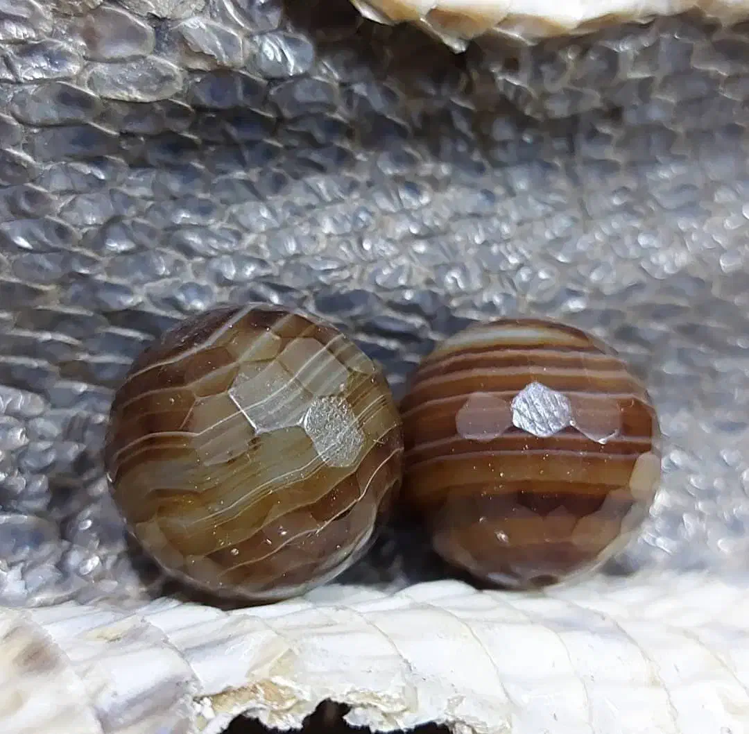 مهره های اصل اصل|کلکسیون اشیاء عتیقه|رامهرمز, |دیوار