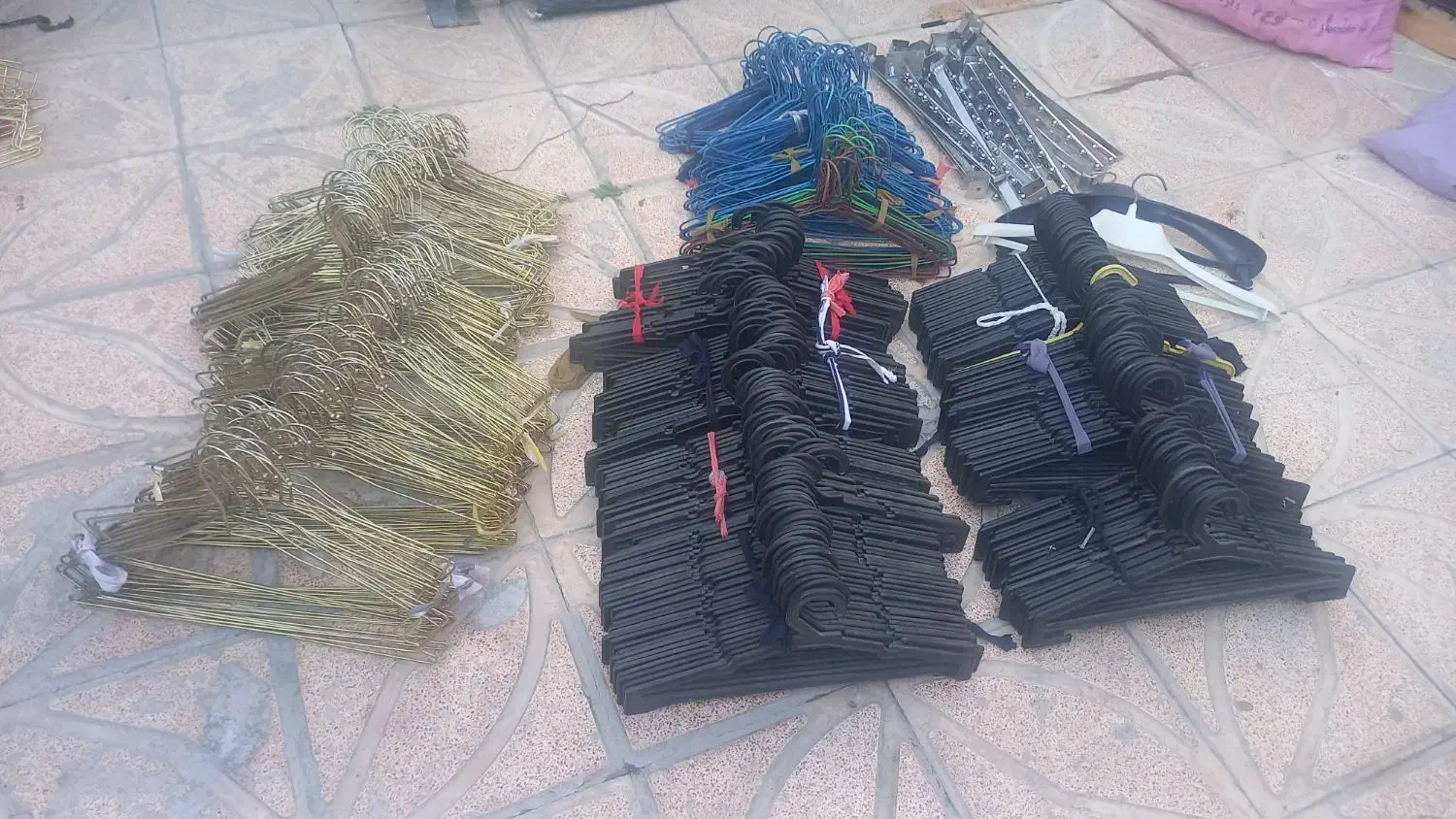 رخت آویز|بندرخت و رخت‌آویز|اردبیل, |دیوار