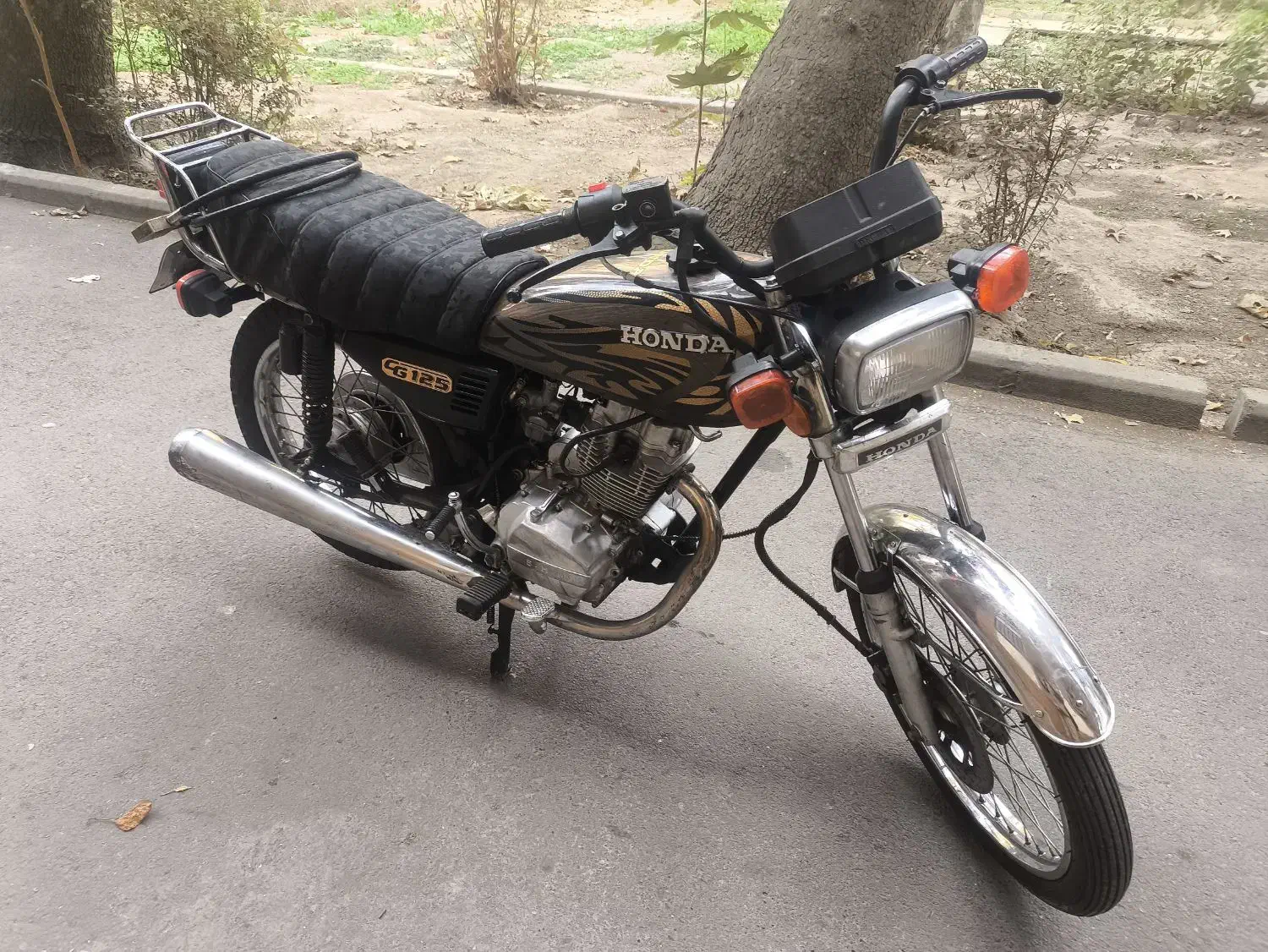 هوندا 125 کاربرات استارتی مدل 95|موتورسیکلت|تهران, نازیآباد|دیوار