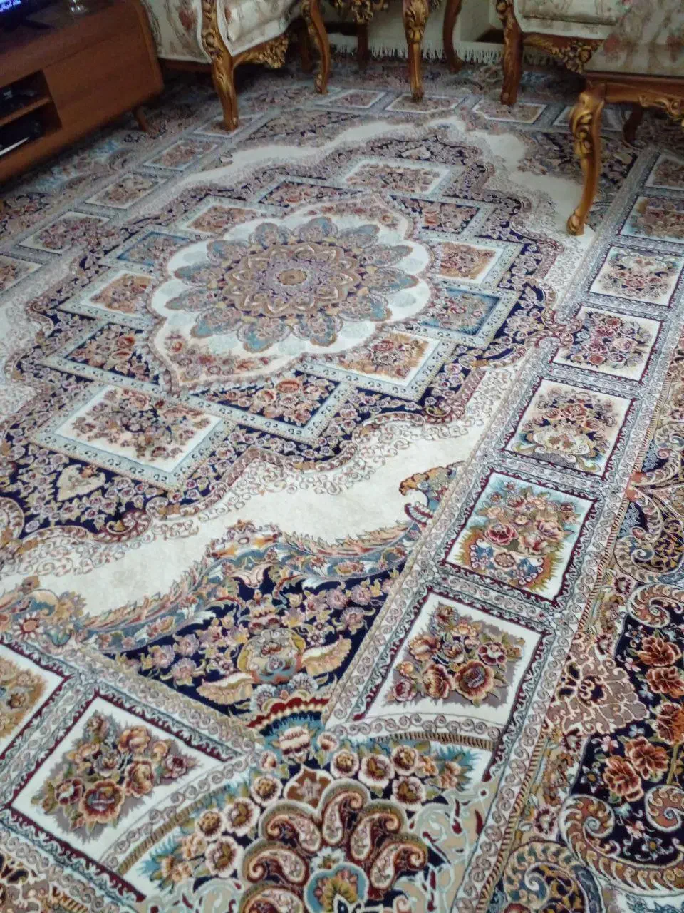 فرش درحد نو|فرش|فردیس, قریشی|دیوار