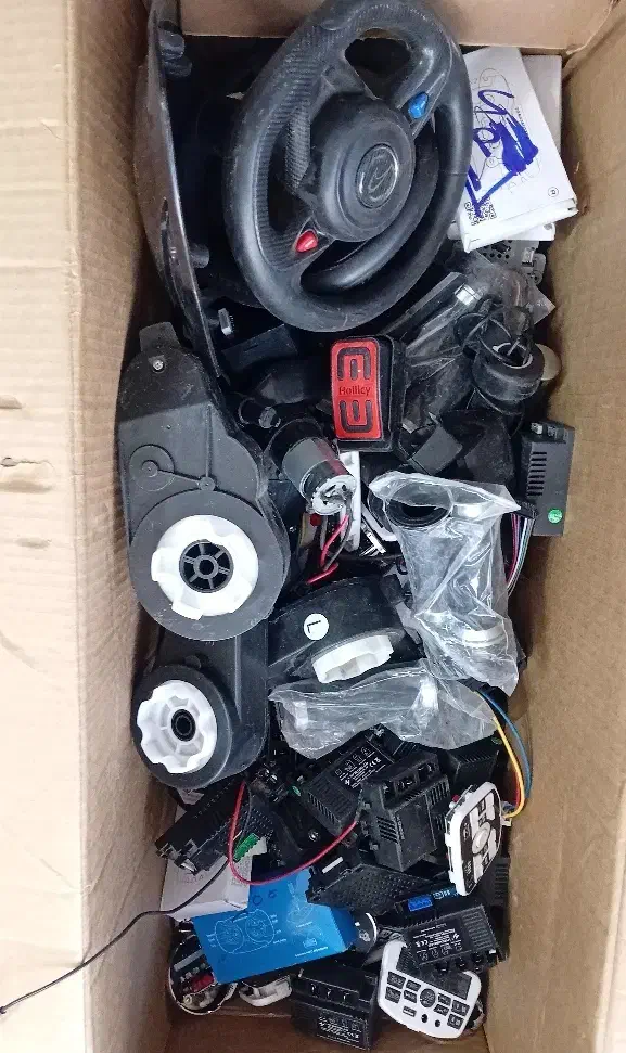 برد ماشین شارژی موتور شارژی پنل|اسباببازی بچه|نسیمشهر, |دیوار