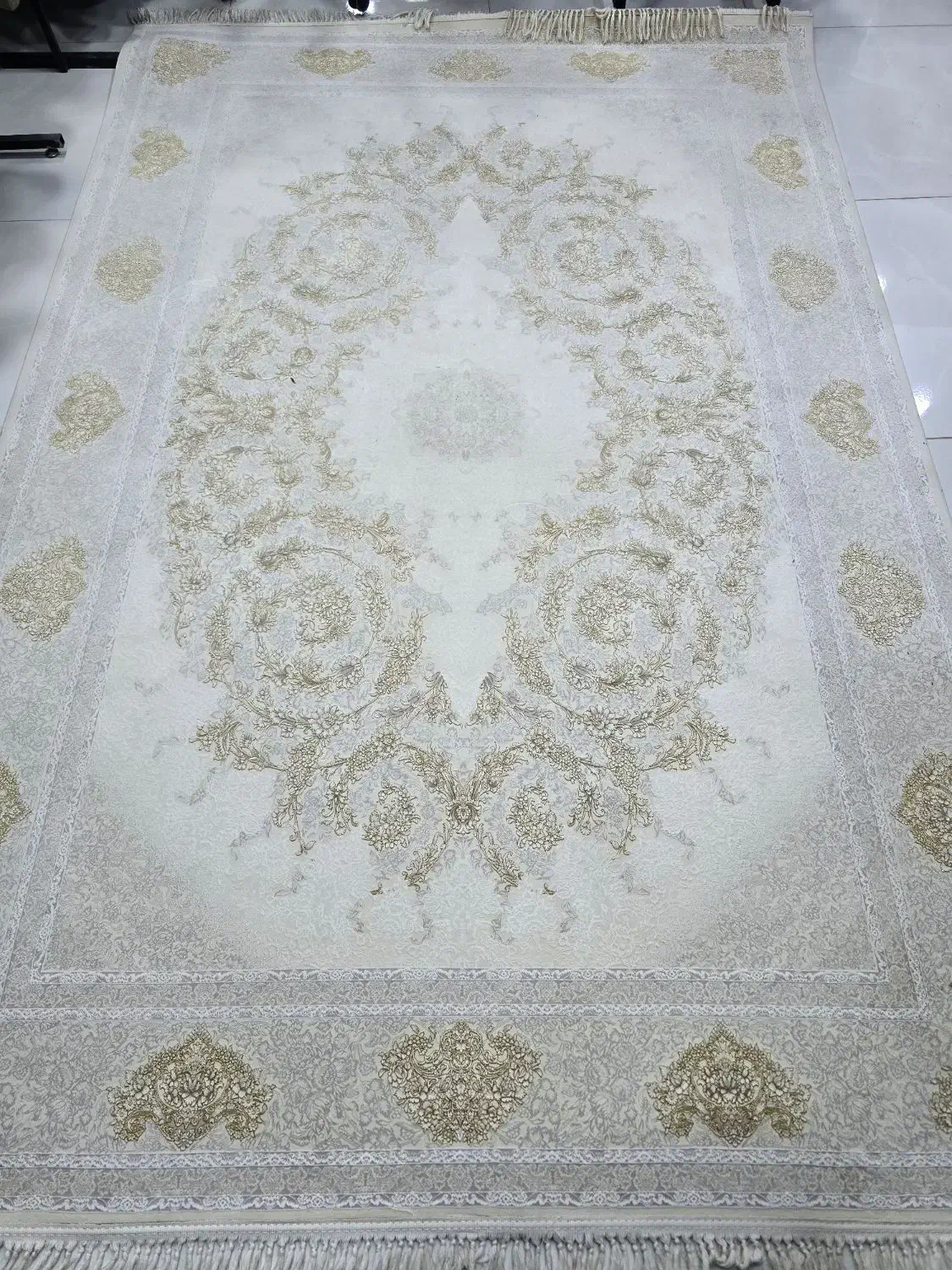 ۴تیکه فرش۱۲۰۰شانه۳۶۰۰تراکم۲تخته۶متری۲عددکناره۱*۳|فرش|مهاباد (آذربایجان غربی), |دیوار