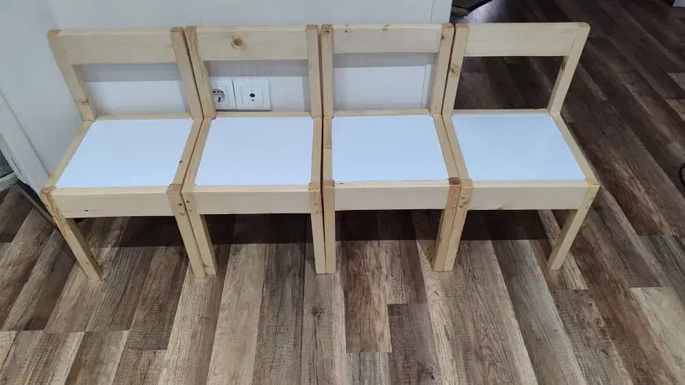 میز و صندلی کودک|تخت و صندلی بچه|بوشهر, |دیوار