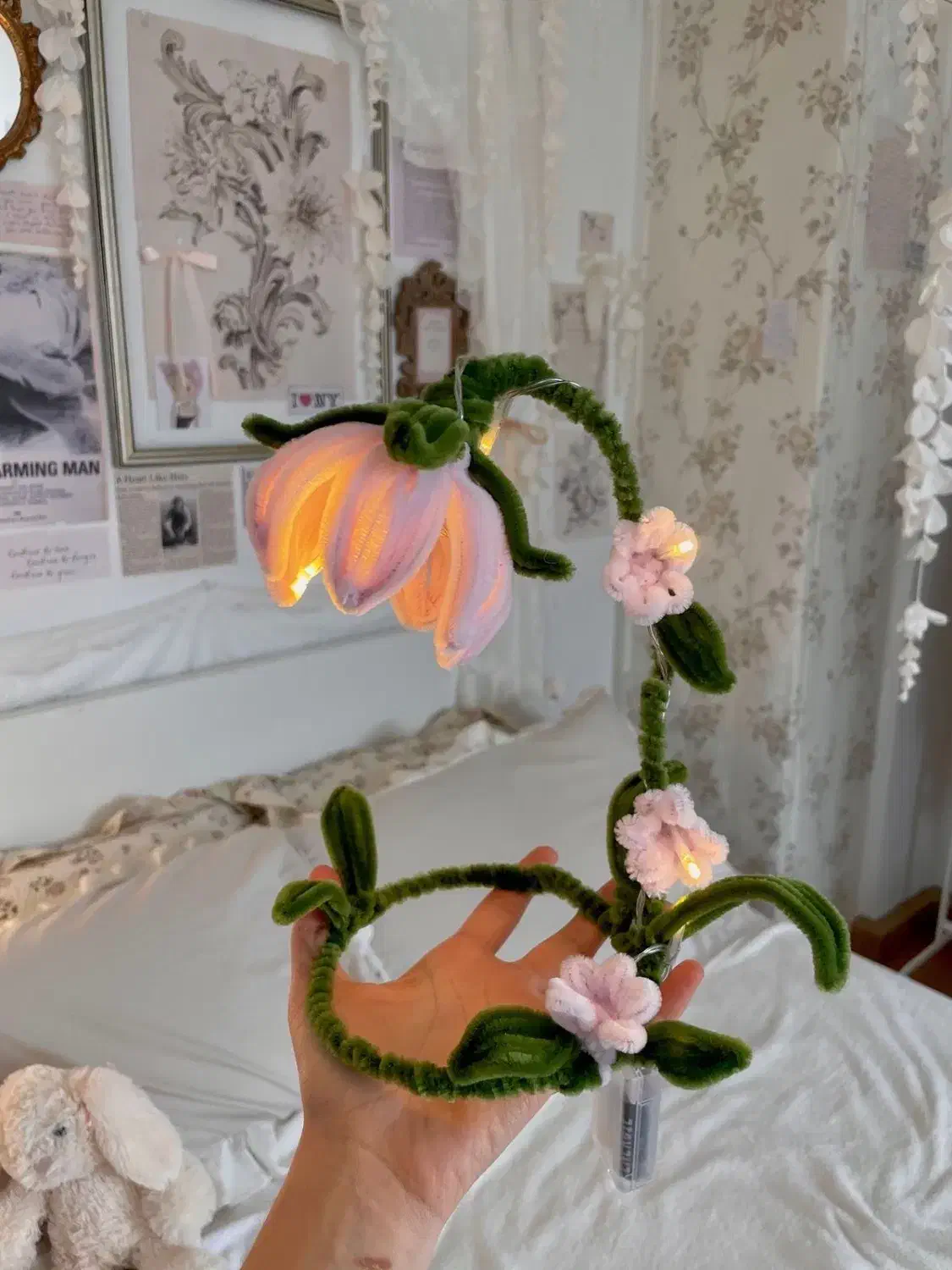 آباژور تزئینی گل|چراغ خواب و آباژور|اصفهان, نقش جهان|دیوار