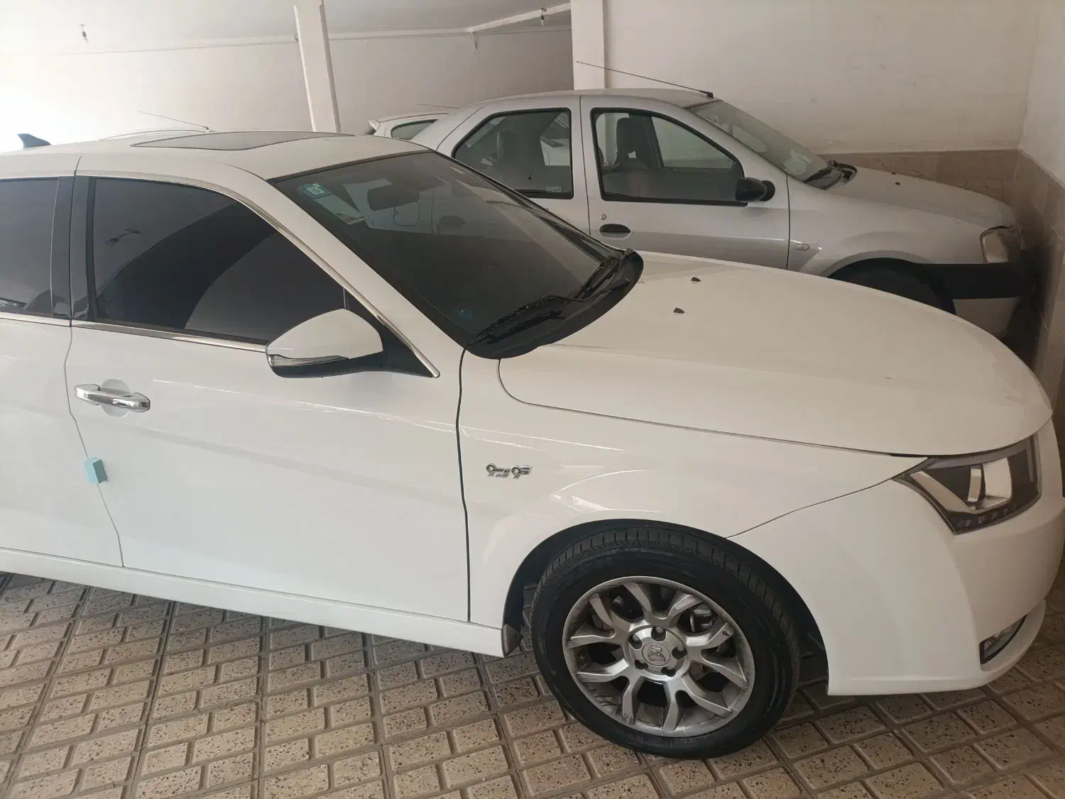 دنا پلاس اتومات ۱۴۰۲|خودرو سواری و وانت|مشهد, امامیه (شهرک غرب)|دیوار