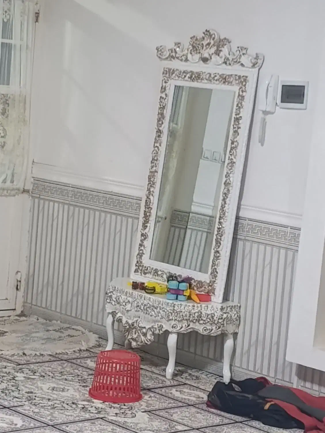 آینه و کنسول|بوفه، ویترین، کنسول|کوهدشت, |دیوار