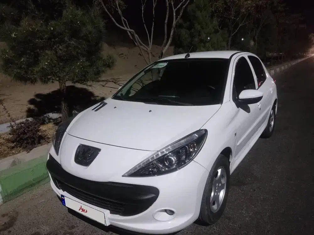 ۲۰۷ هیدرولیک ۴۰۲|خودرو سواری و وانت|قم, هنرستان|دیوار