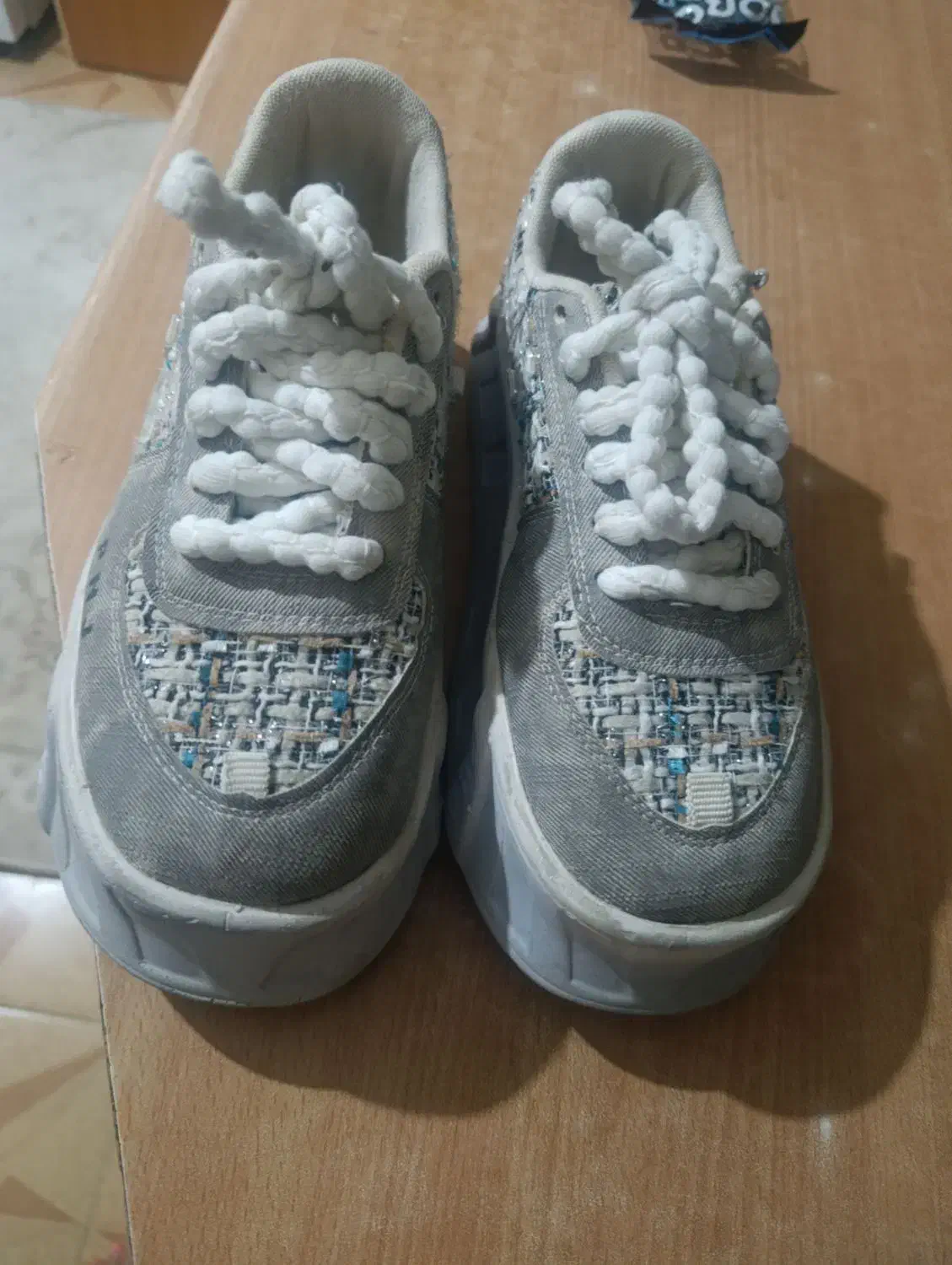 کتونی|کفش و لباس بچه|ساوه, |دیوار