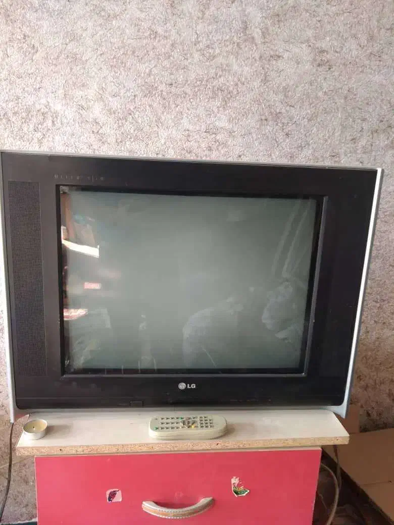 تلویزیون 21 اینچ|تلویزیون و پروژکتور|گرگان, |دیوار