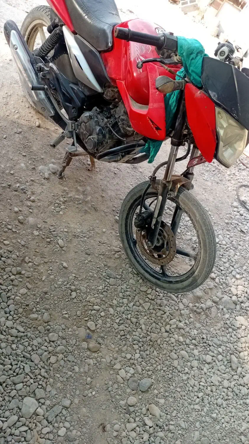 باجاج ۱۳۵ مدل ۹۴|موتورسیکلت|بندرعباس, |دیوار