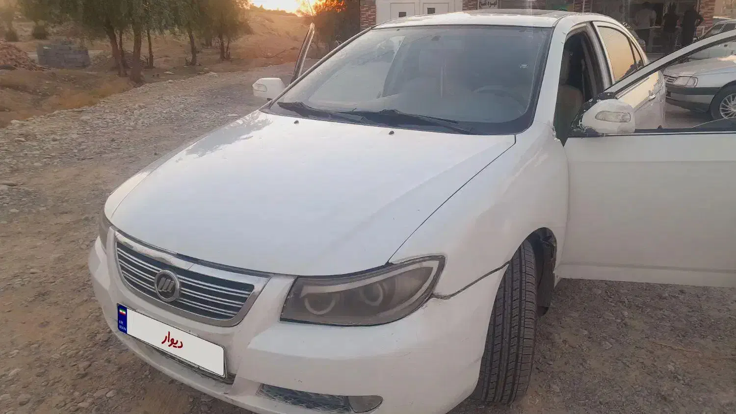 فروش ماشین لیفان ۶۲۰ تولید ۹۲|خودرو سواری و وانت|جیرفت, |دیوار