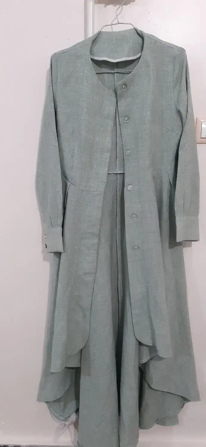 مانتو|لباس|بروجرد, |دیوار