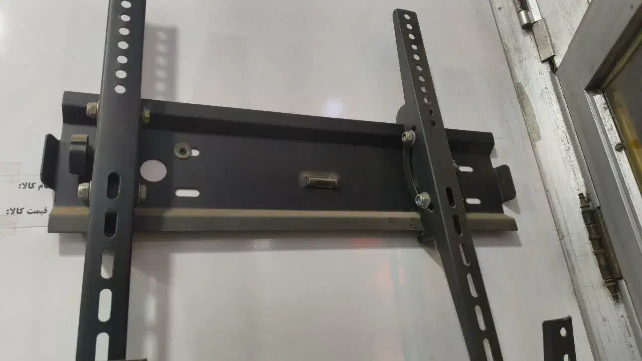 نصب تلویزیون رو دیوار ، نصب براکت ، نصب انتن|خدمات پیشه و مهارت|قم, آزادگان|دیوار