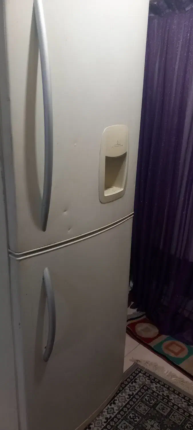 یخچال سالم فریزرویخچال|یخچال و فریزر|گرگان, |دیوار