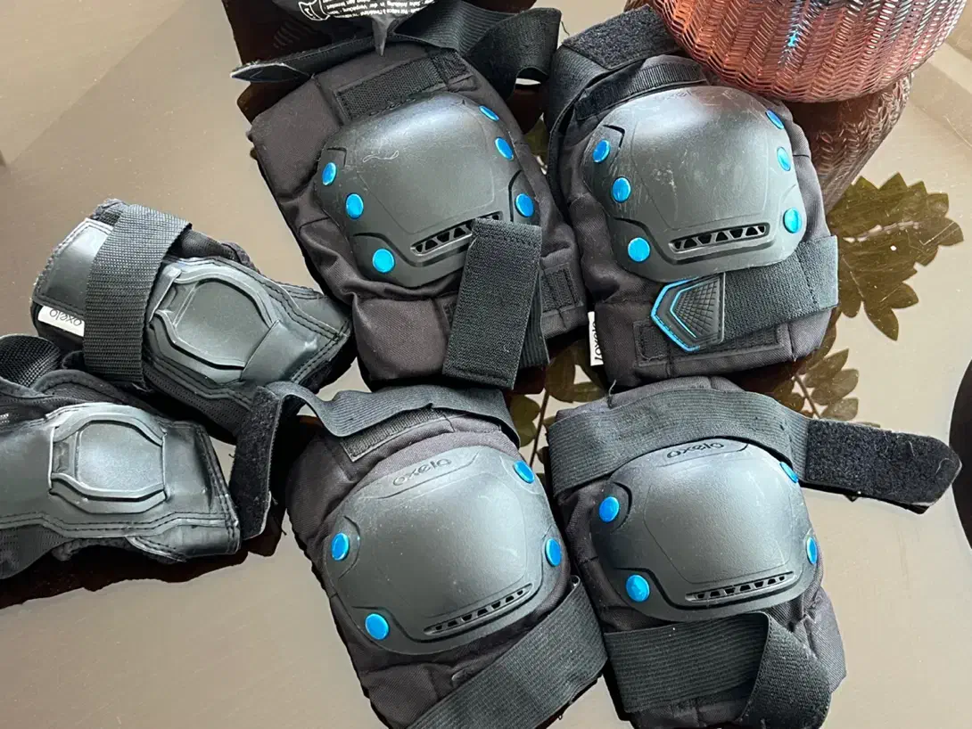 تجهیزات ایمنی اسکیت و اسکوتر دکتلون اصل|دوچرخه، اسکیت، اسکوتر|تهران, جماران (نیاوران)|دیوار