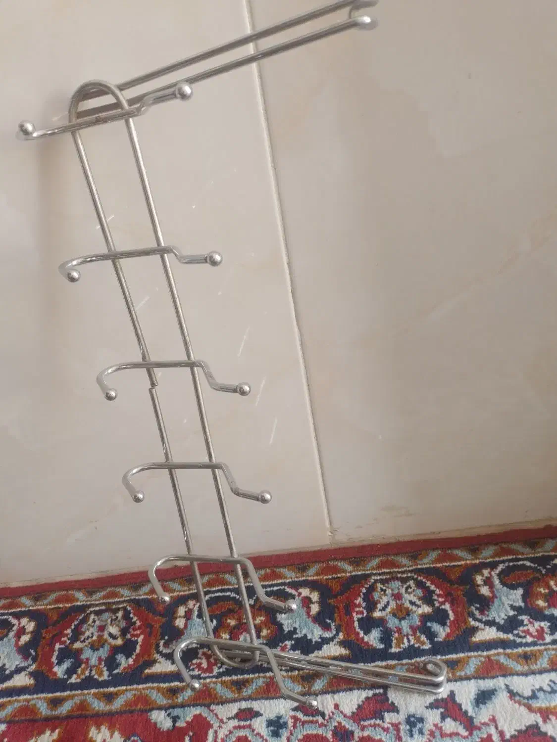جالباسی مقاوم اویز در|بندرخت و رخت‌آویز|سبزوار, قصبه غربی|دیوار