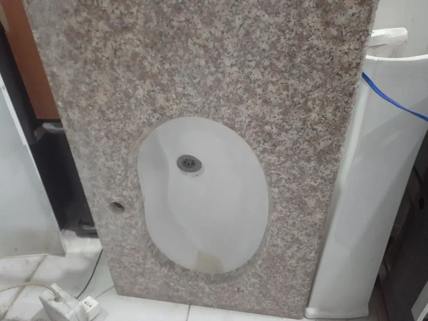 روشویی سنگی سرامیکی|لوازم سرویس بهداشتی|پاکدشت, خاتون آباد|دیوار